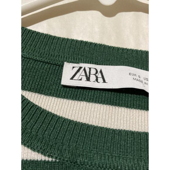 ZARA Sweater Womens M Striped Ribbed Cropped Turtleneck Pullover Green White - Picture 3 of 7